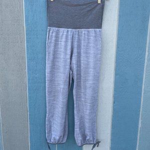 LULULEMON Size 6 Crop Joggers